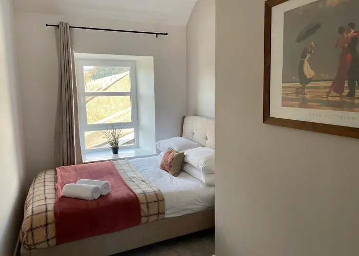Stunning Apartment In Callander