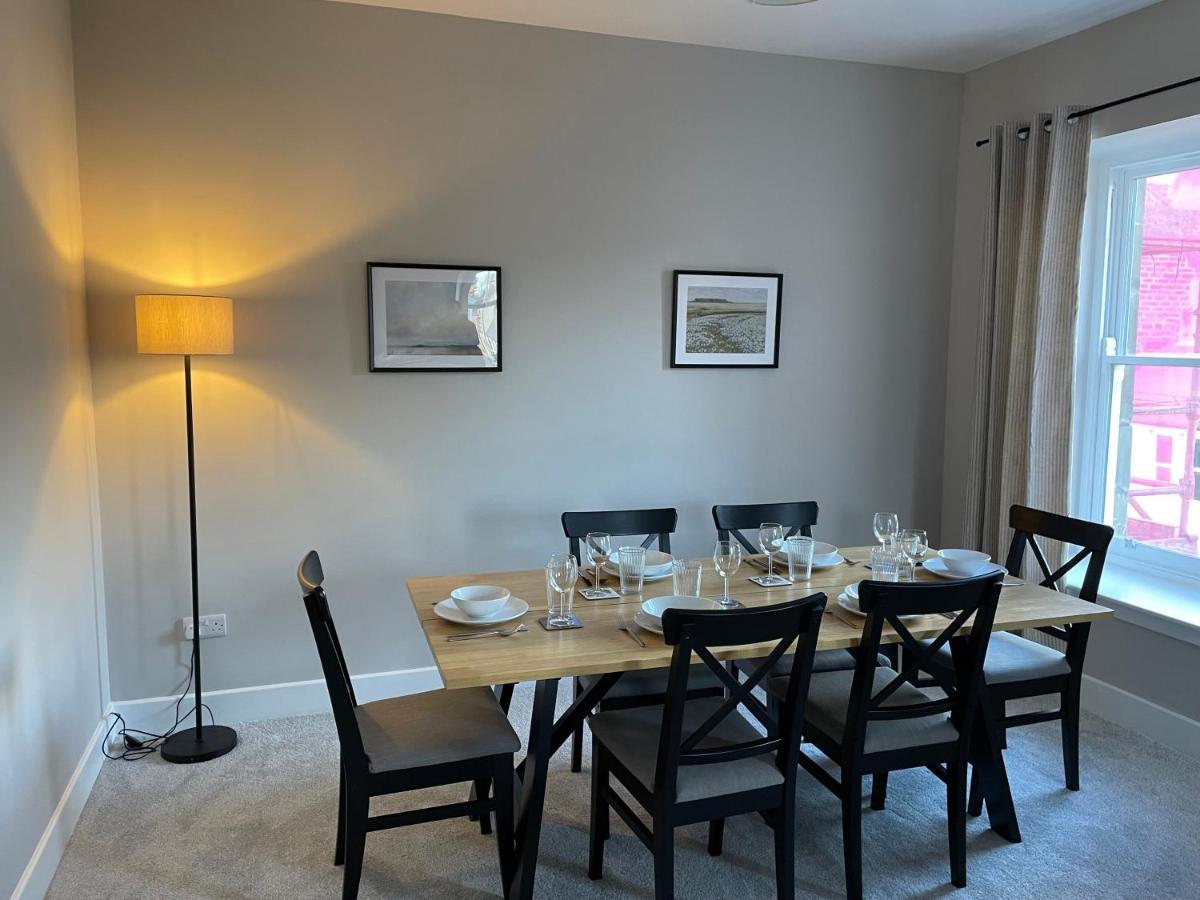 Apartment Stunning In